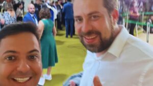 Dr. Luiz Teixeira da Silva Junior nega ter atendido Guilherme Boulos e declara ter votado nele para deputado